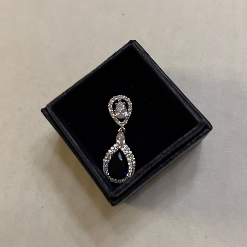 Stauer diamondaura and blue stone pear drop pendant 925 sterling silver